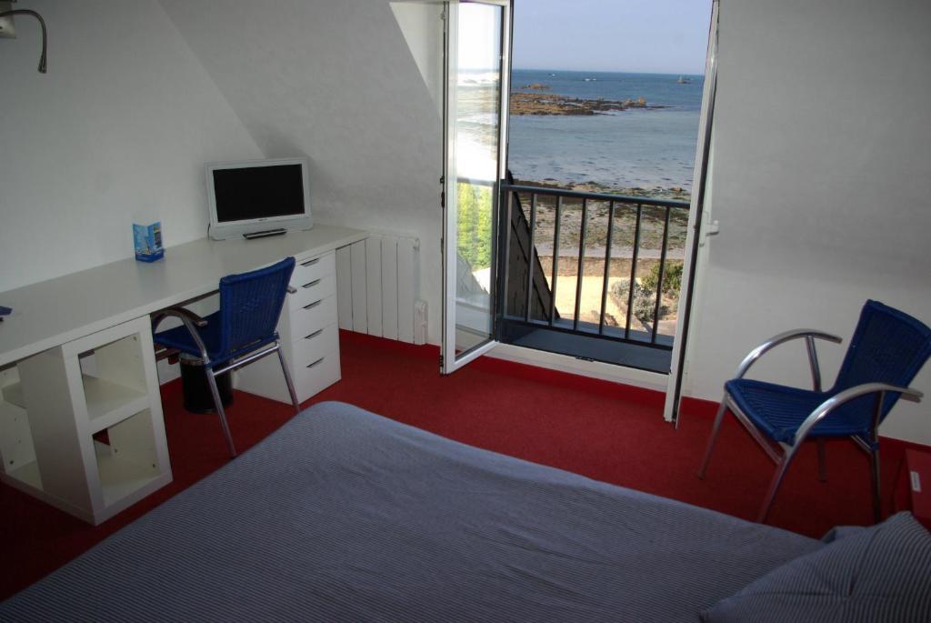 Le Sterenn Hotel Saint-Guenole Bilik gambar
